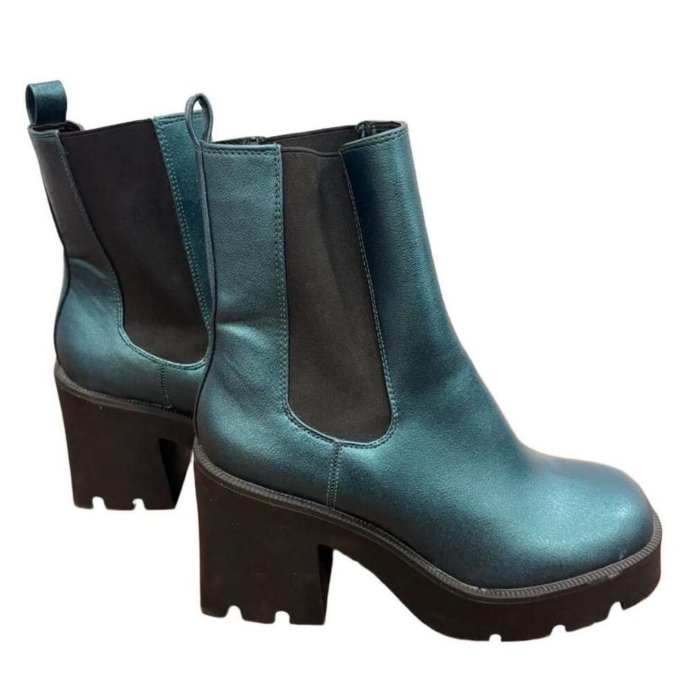 Madden Girl Women's Tippah Platform Chelsea Boots Teal Metallic Mermaid Size 10